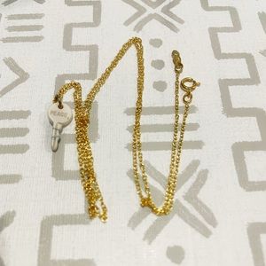 The Giving Keys Howlite Stone Necklace - Gold Hardware - Peace